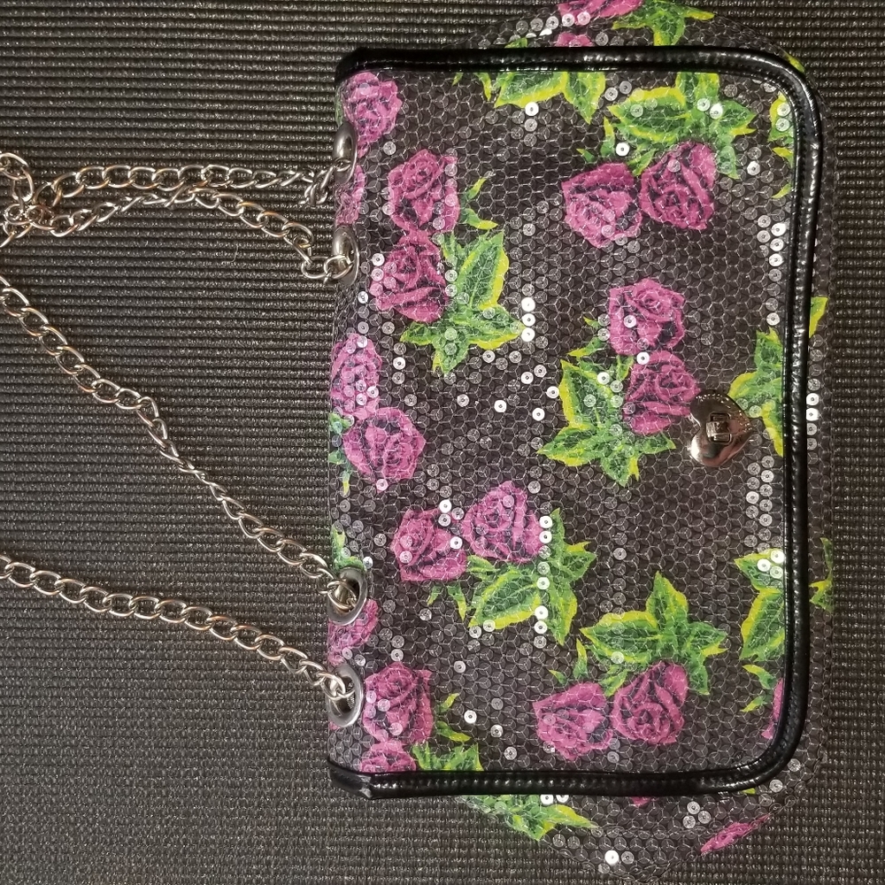 Sequin Betseyville rose purse!